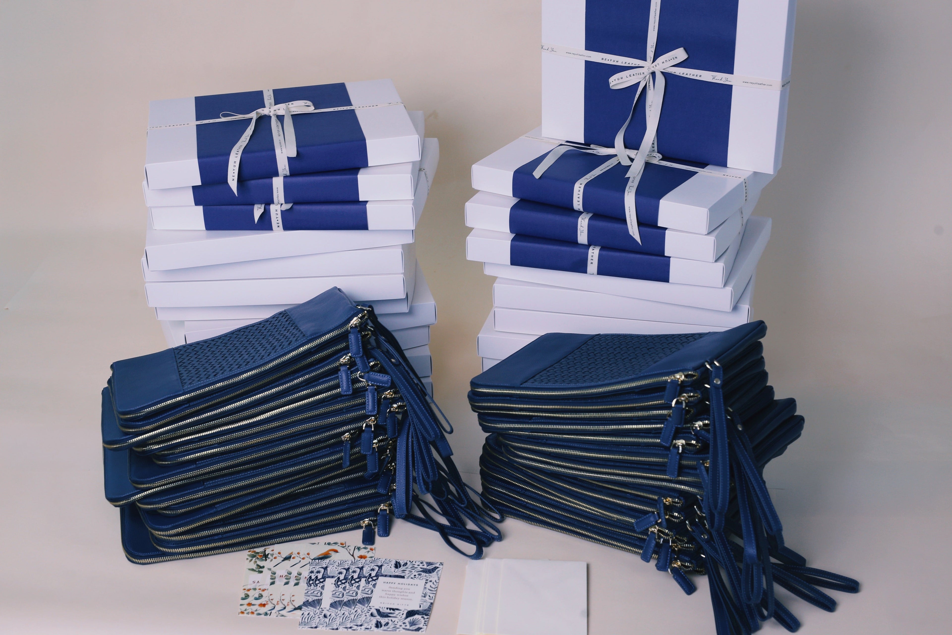Beyond the Gift: Experiencing Neyuh Leather's 5-Star Corporate Gifting Service