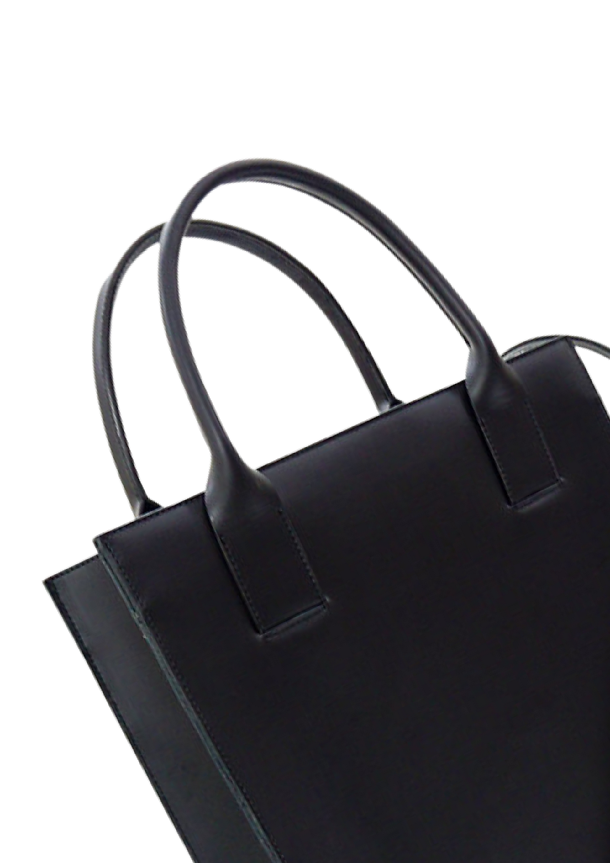 #bag-feature_black-bag-turns-black