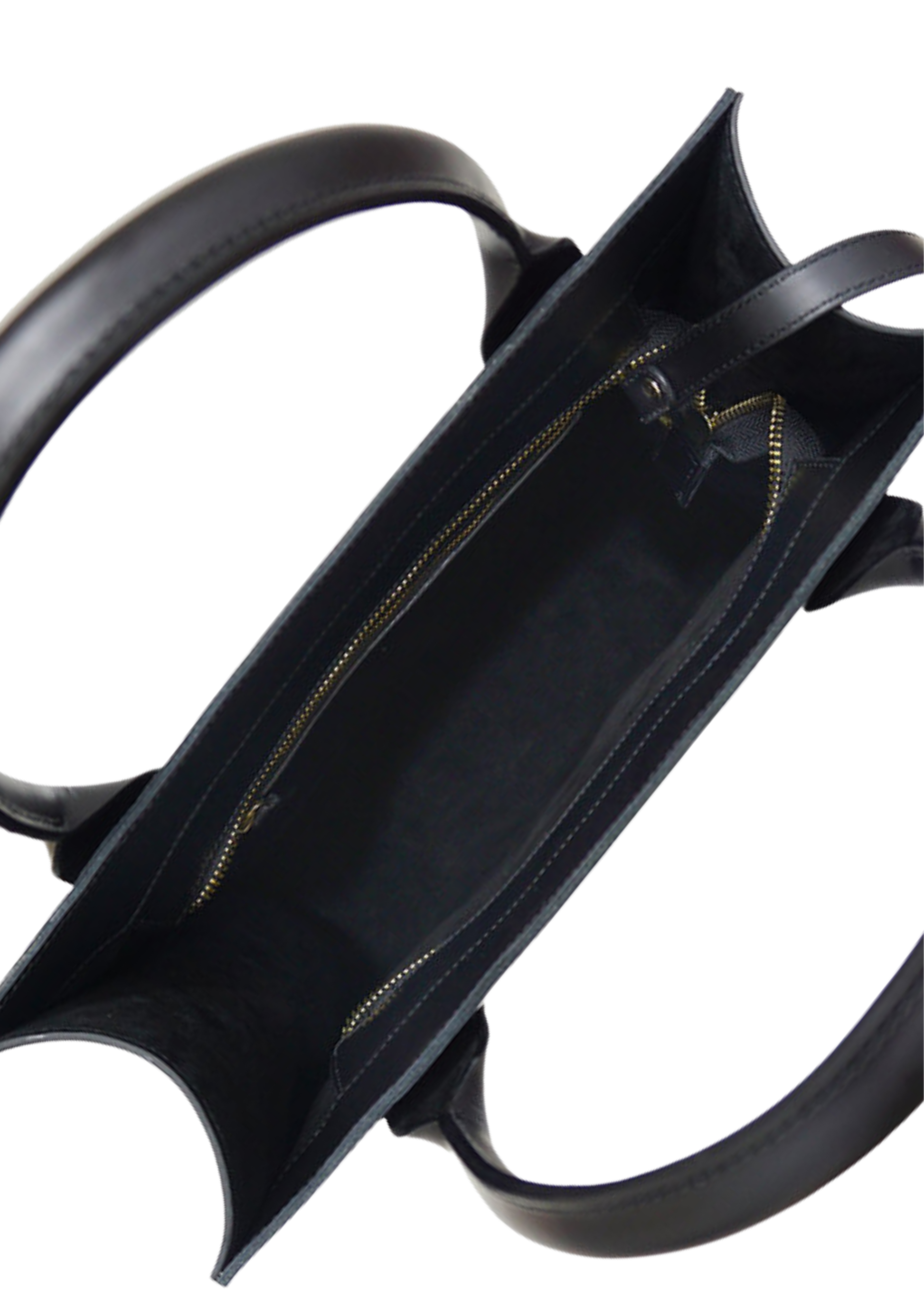 #bag-feature_black-bag-turns-black