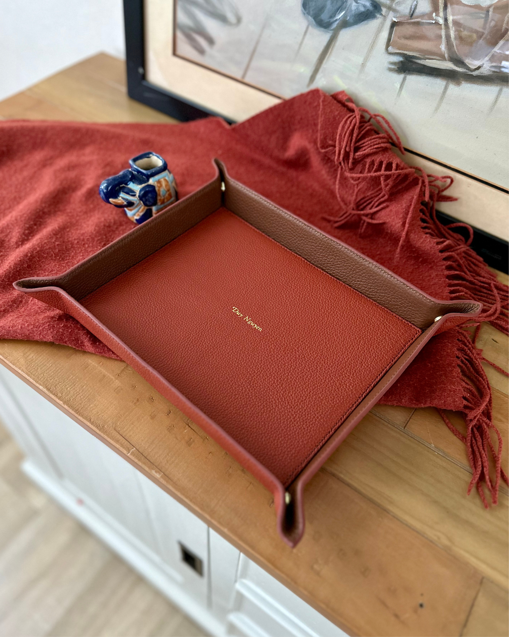 A4 LEATHER VALET TRAY WITH CORNER SNAP