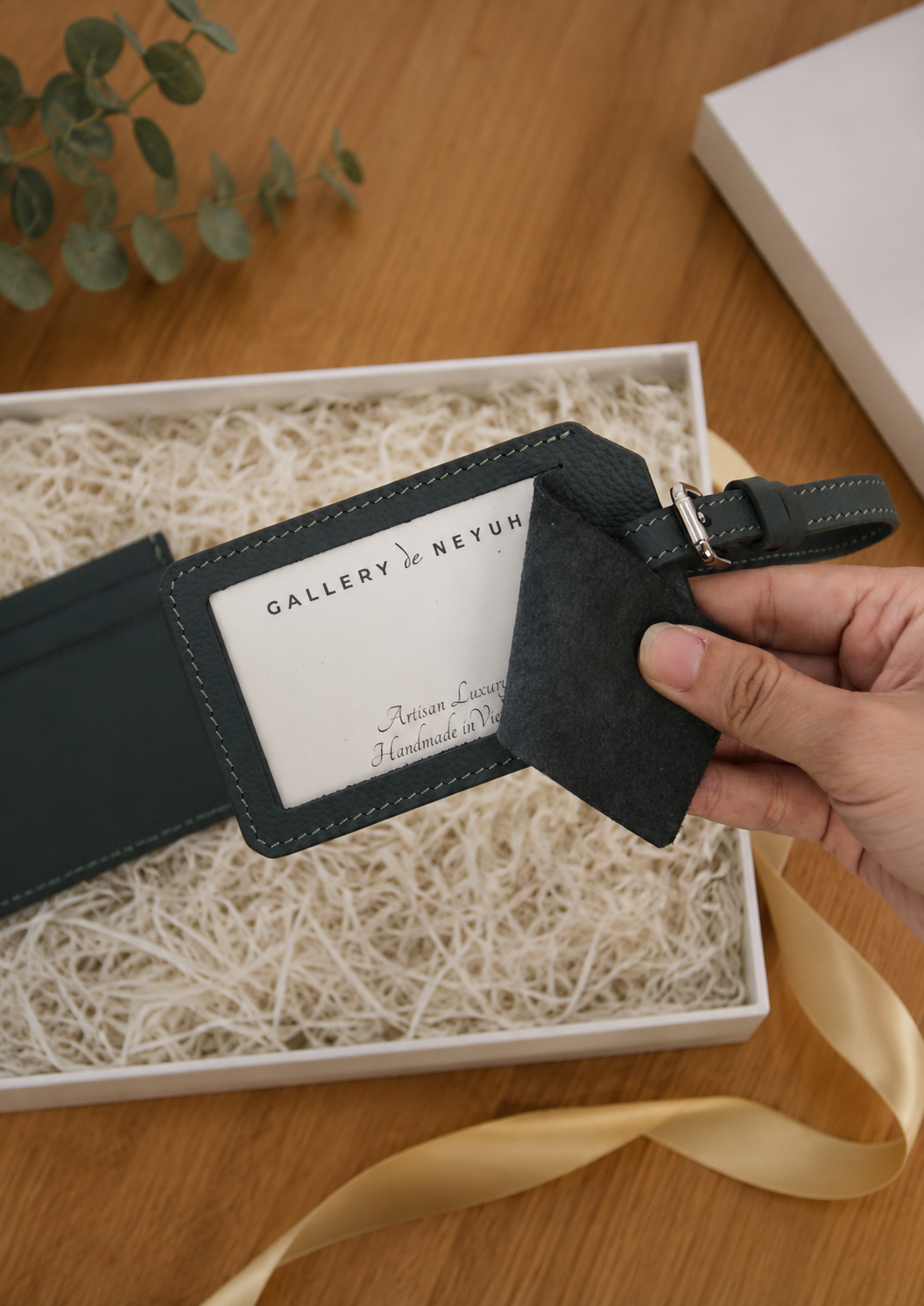 SET #2 - PASSPORT HOLDER & LUGGAGE TAG