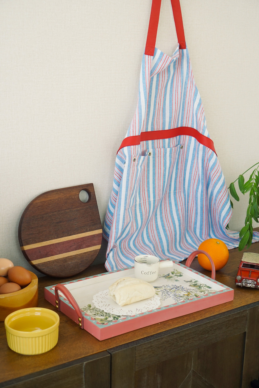 PREMIUM LINEN APRON