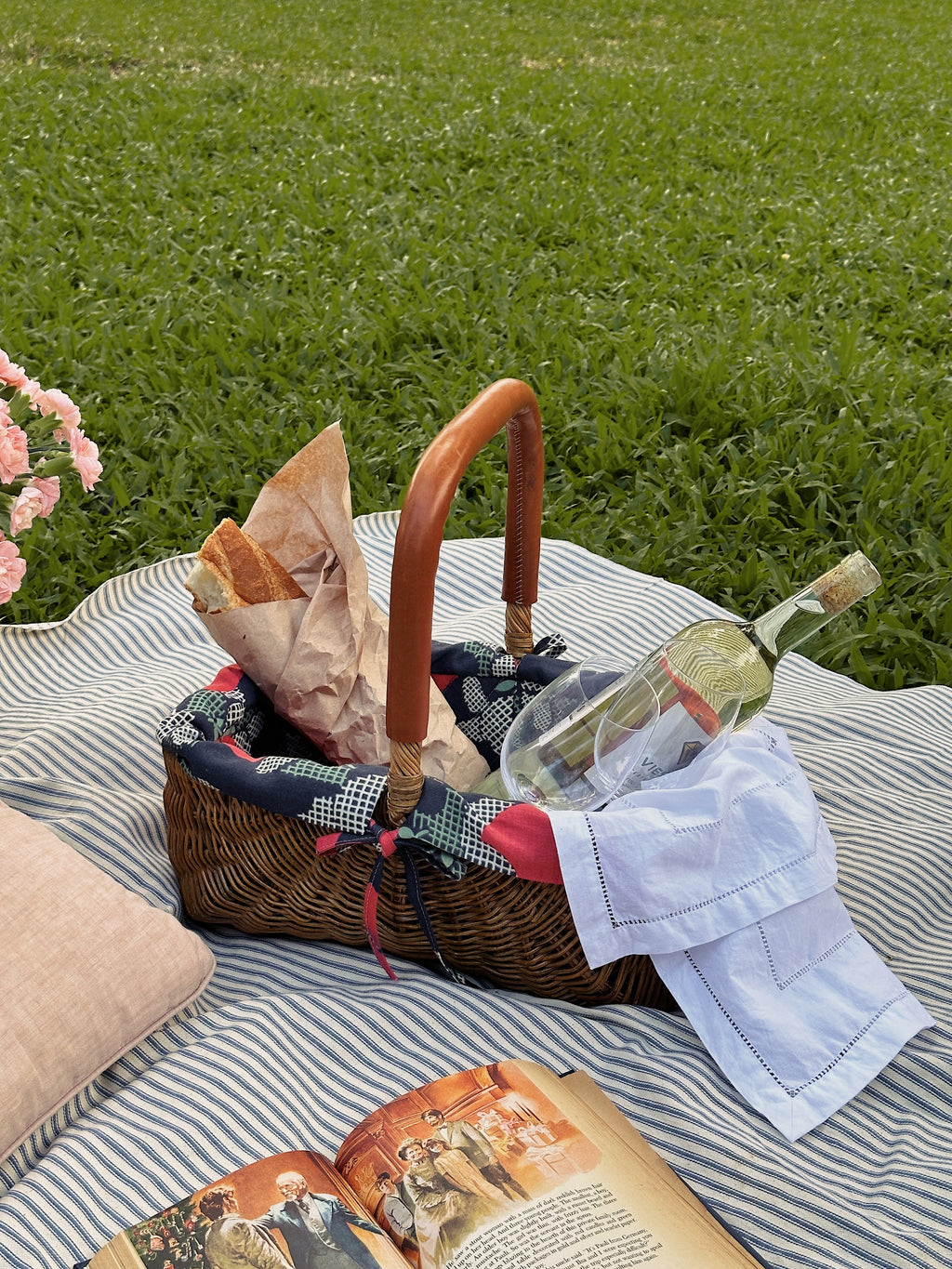 ZIN PROMENADE Picnic Basket