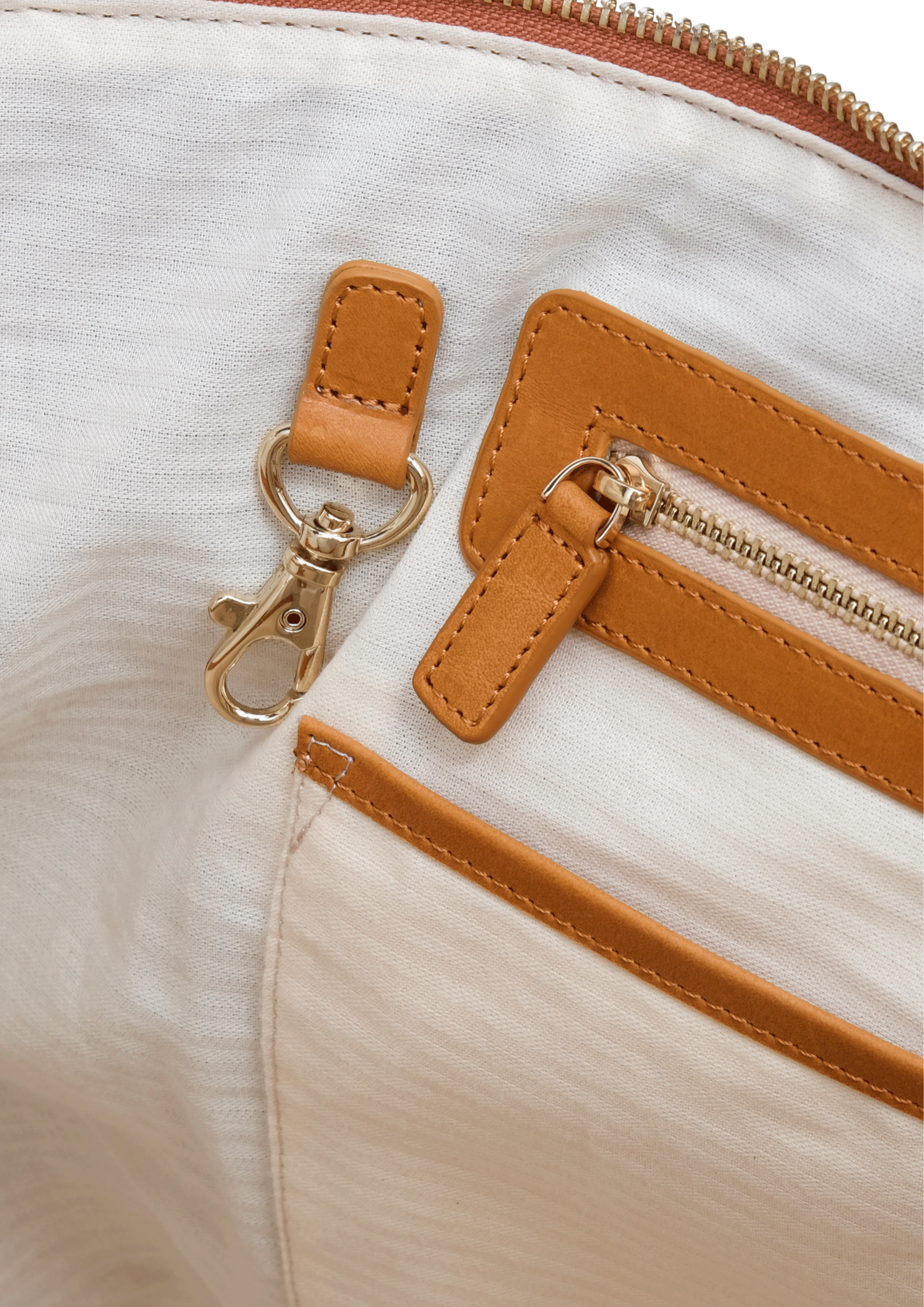 COUNTRY SIDE BACK PACK