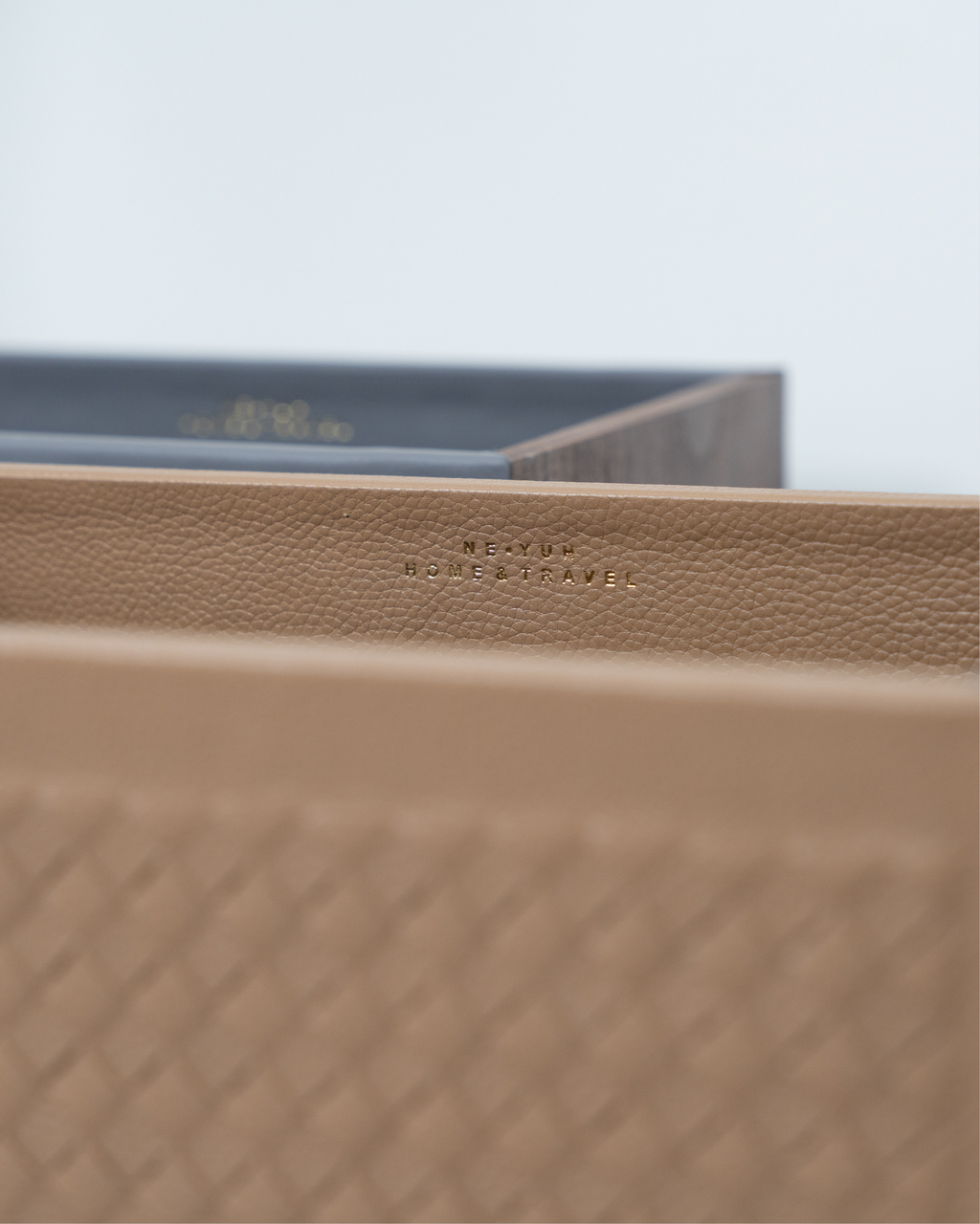 HANDCRAFTED LEATHER MAGAZINE BASKET