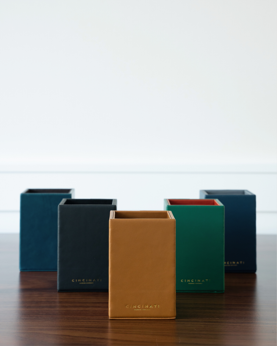 LEATHER PEN HOLDER