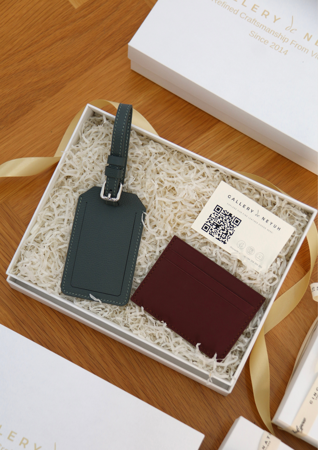SET #8 - SLIM CARD WALLET AND LUGGAGE TAG