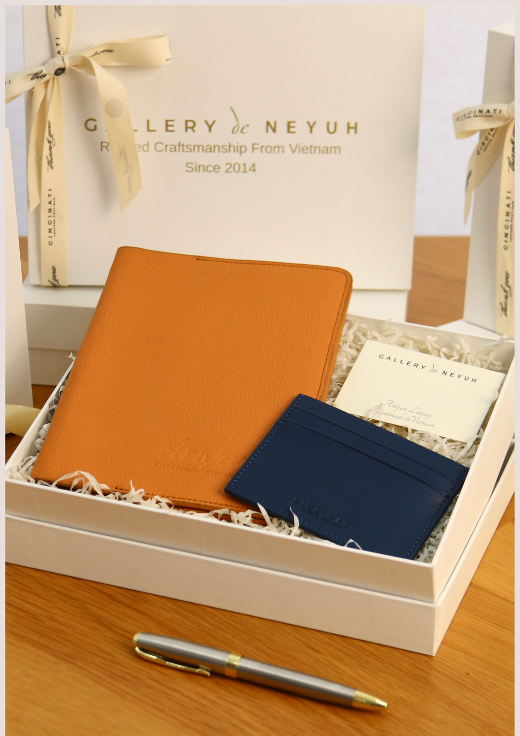 SET #4 - NOTEBOOK  & SLIM CARD WALLET