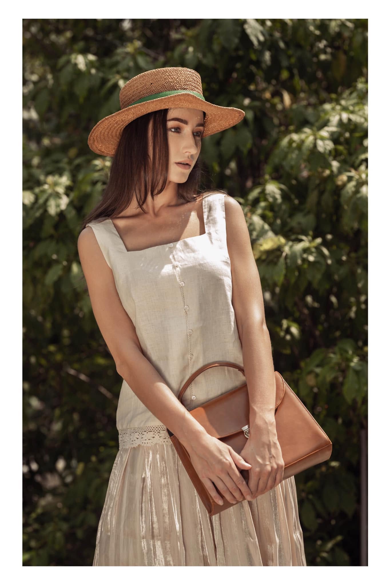 #color_brown
