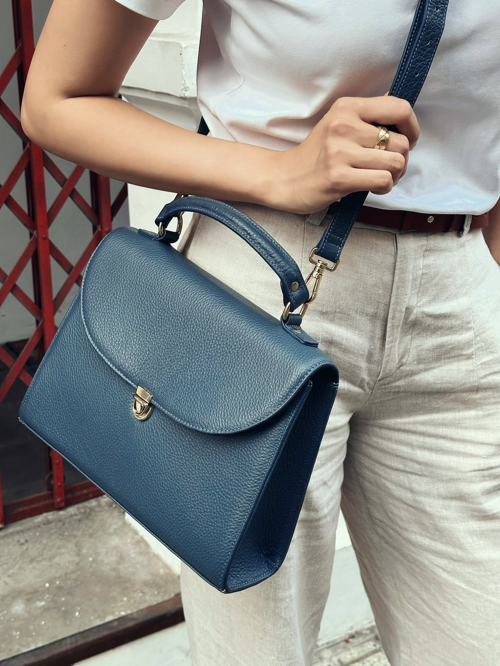 #color_navy
