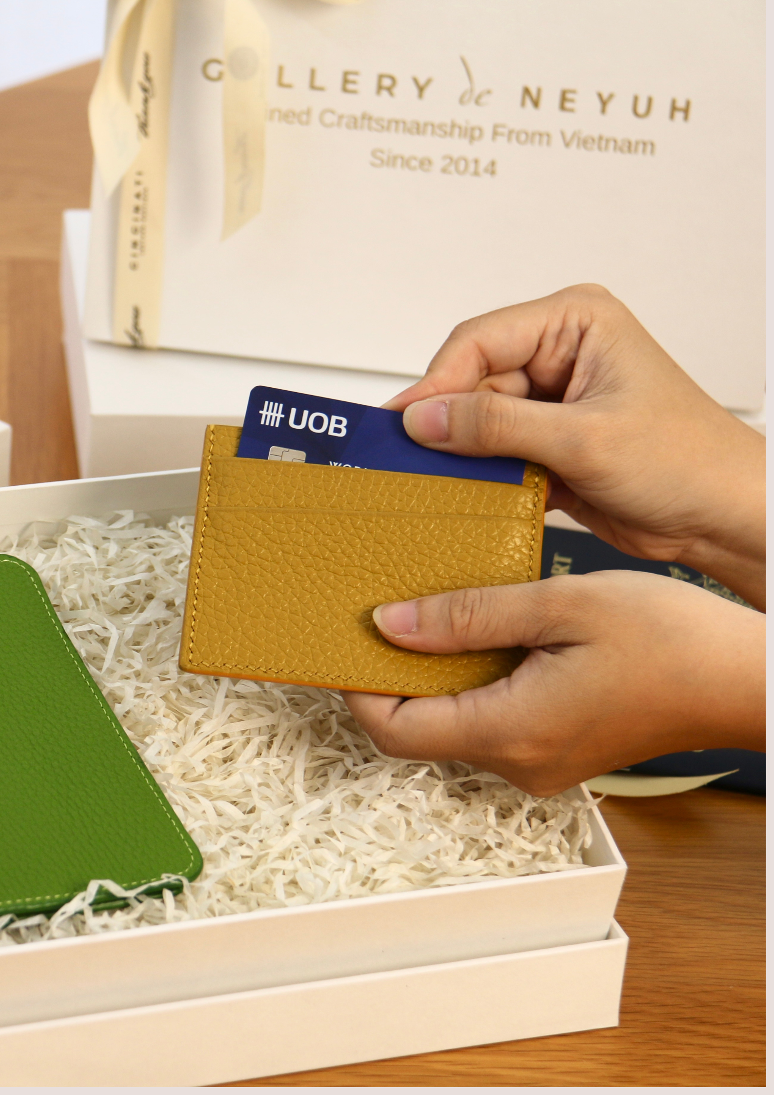 SET #4 - NOTEBOOK  & SLIM CARD WALLET